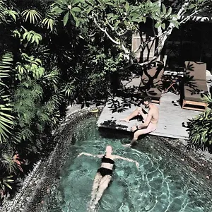 Jestate Villas&guest - Jimbaran